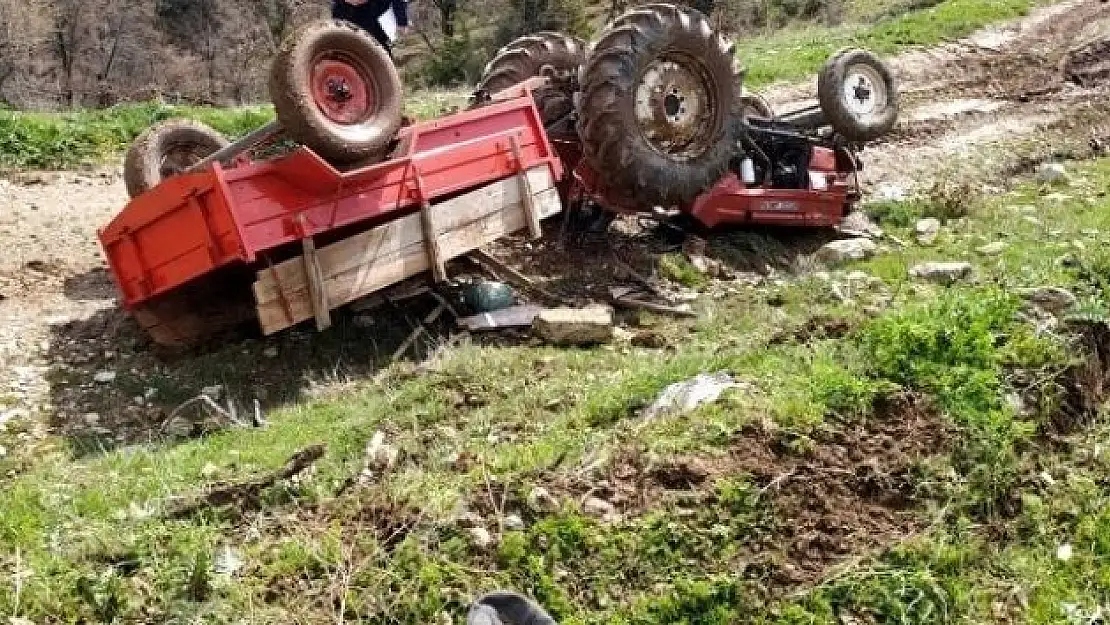 Manisa’da traktör devrildi: 1 ölü 1 yaralı