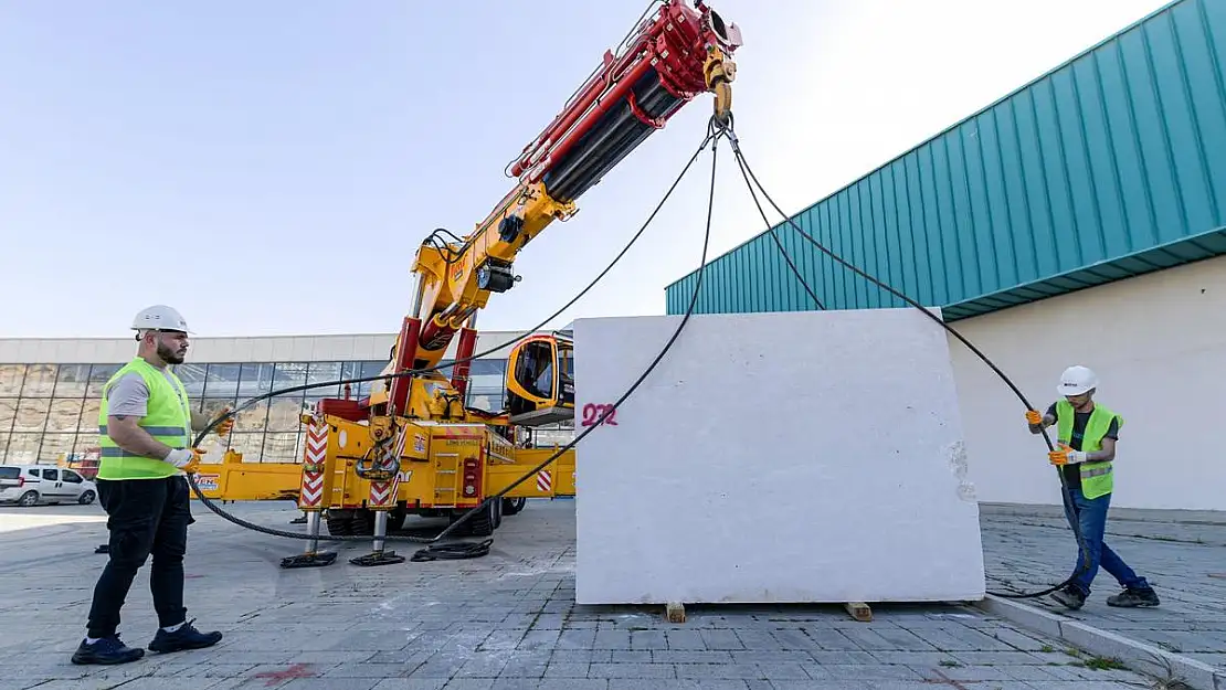 Marble İzmir'de kurulum başladı