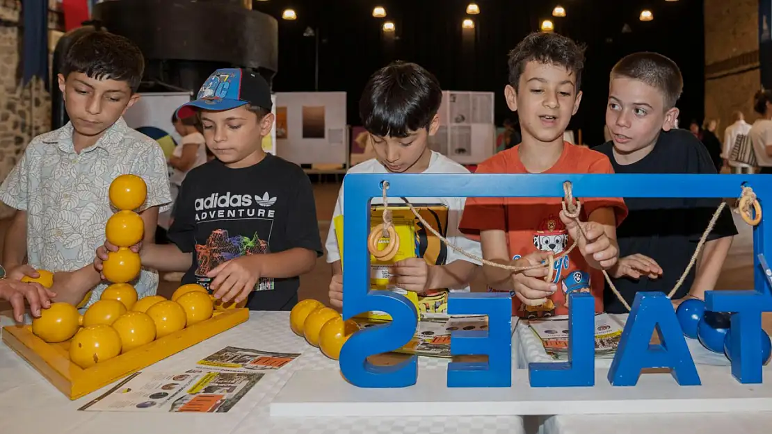 Matematik korkusu yerini oyuna bıraktı: İzmir'de renkli festival