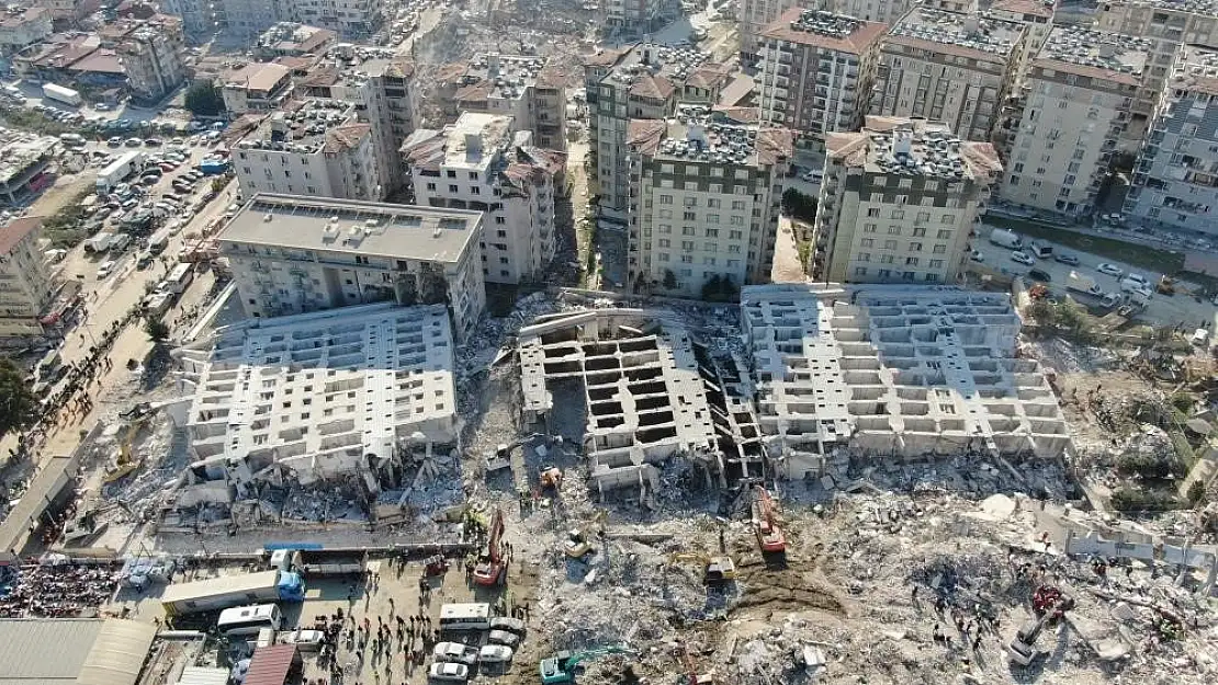 MEB duyurdu: Depremden  etkilenen illerde öğretmenlere tayin hakkı!