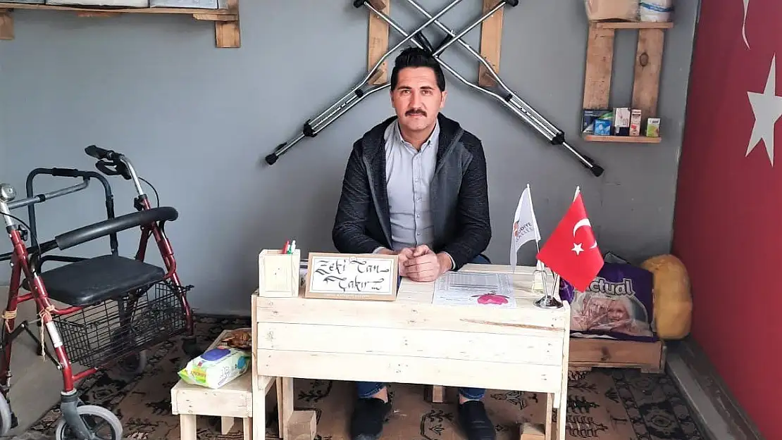 Medikal ürünleri tamir edip ihtiyaç sahiplerine dağıtıyor