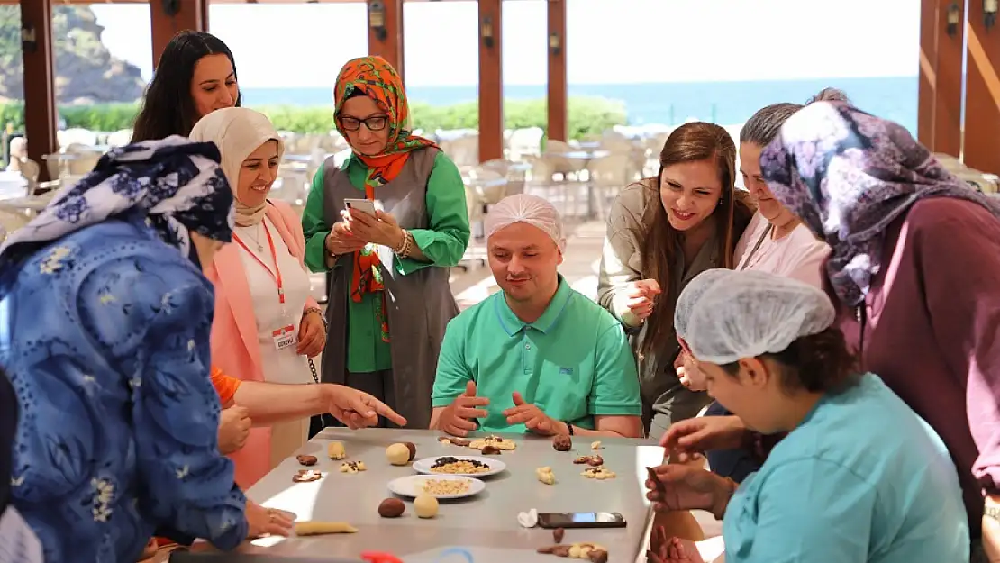 Menderes'te engelleri aşan gülümsemeler