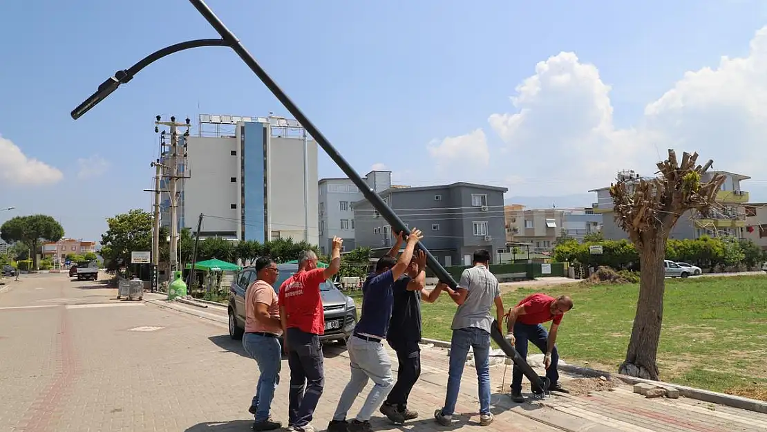 Menderes’e yeni aydınlatmalar takıldı