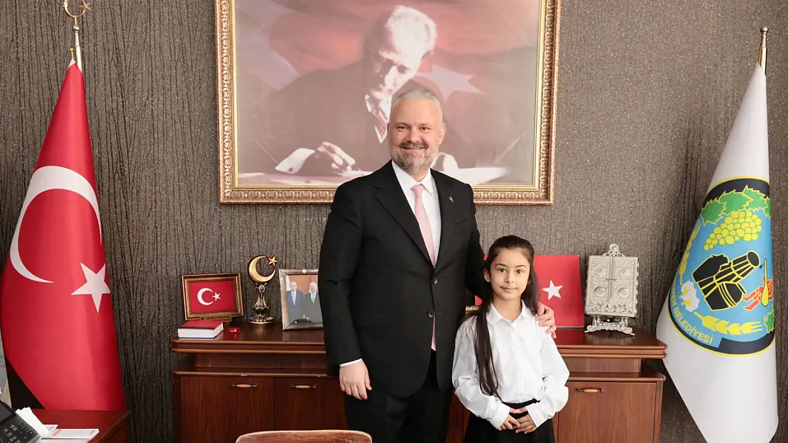 Menemen'de minik başkan'dan rengarenk talimat