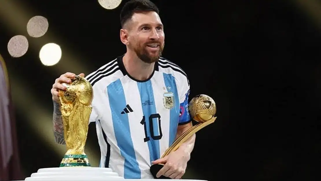 Messi’nin forması emekli olacak!