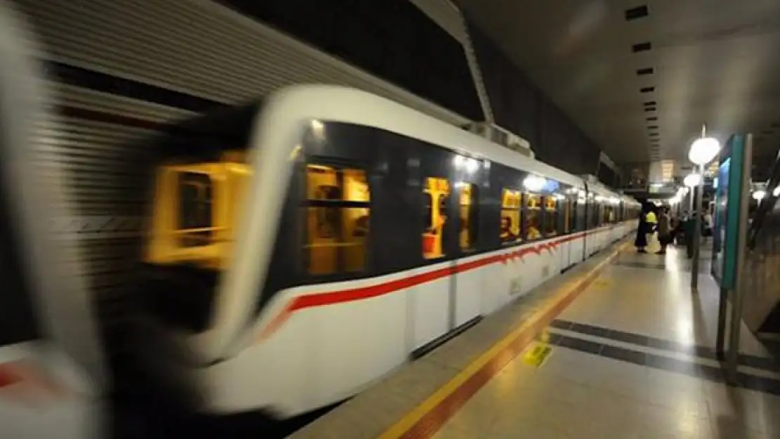 Metro kullanan tüm İzmirlilere duyuruldu: Artık bunu kullanmak mümkün olacak!