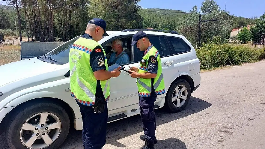 Muğla’da jandarma ‘huzur ve güven’ uygulaması yaptı