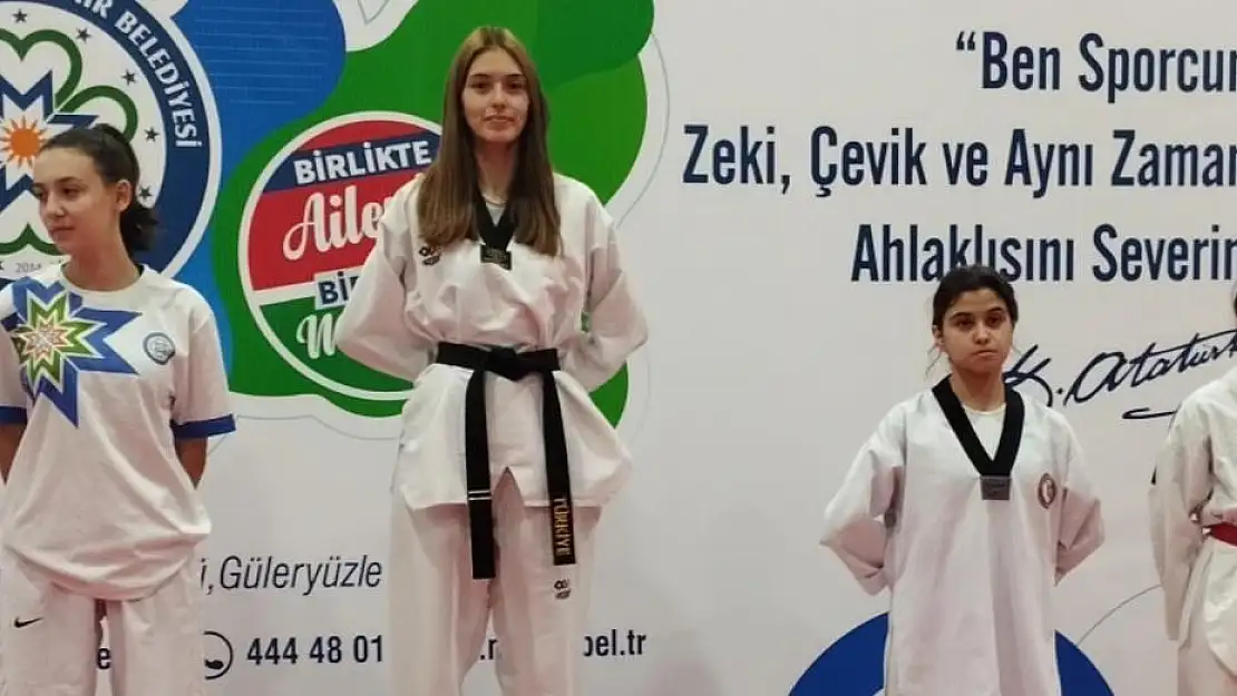 Muğla’da taekwondocular  rekor kırdı