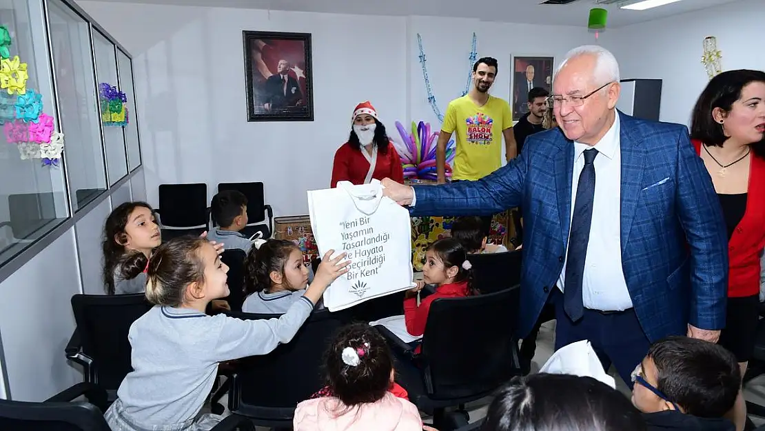 Muhittin Selvitopu: Her zaman engelli bireylerimizin yanında olacağız!