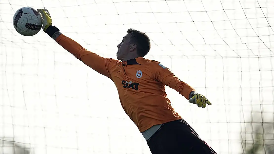 Muslera, Galatasaray’la 500. maçına çıkıyor