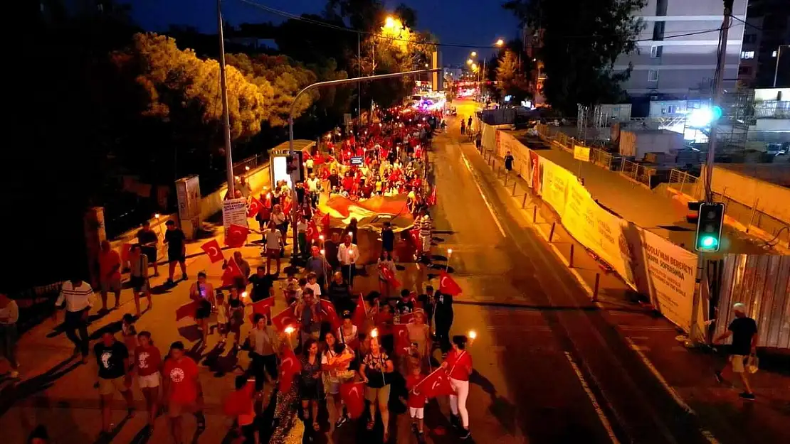 Narlıdere Büyük Zaferi Coşkuyla Kutladı