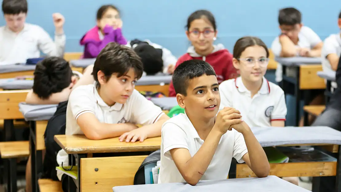 Narlıdere'de küçük yaşta büyük bilinç