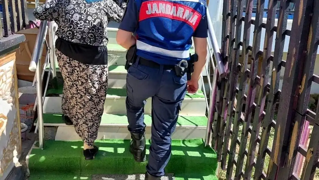 Nazilli’de kaybolan yaşlı kadın jandarma tarafından bulundu