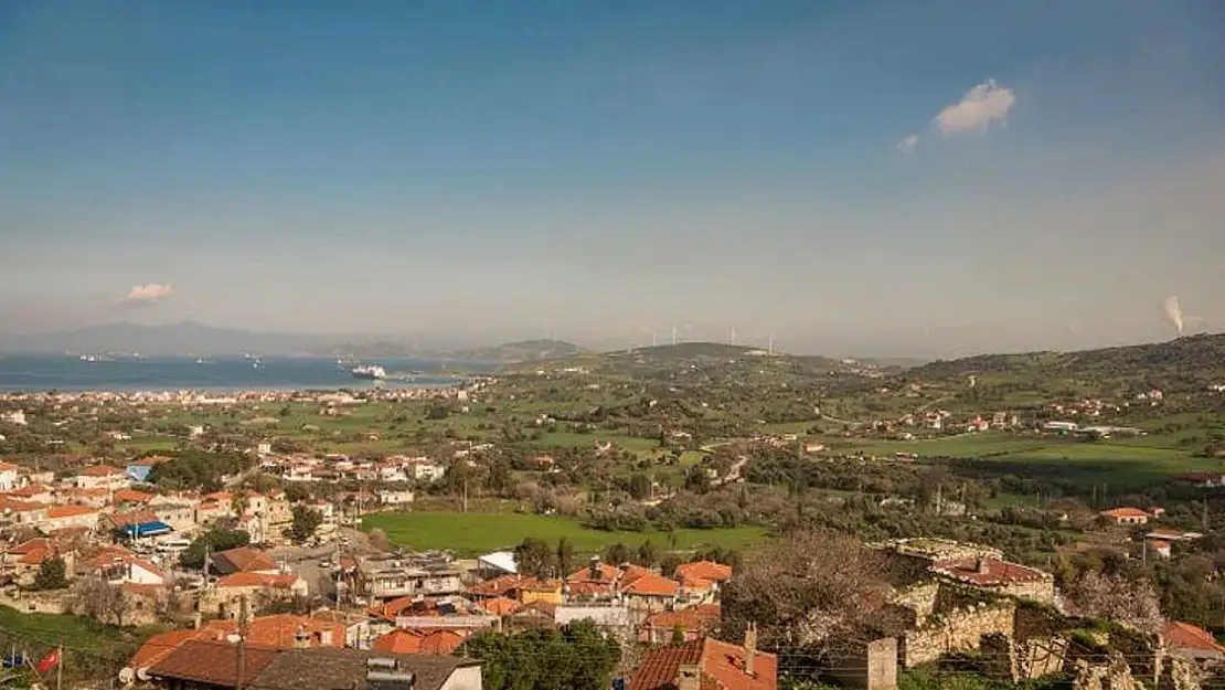 Ne Sığacık ne de Şirince! İzmir'in sessiz cenneti kahvaltı ve dibek kahvesiyle göz kamaştırıyor
