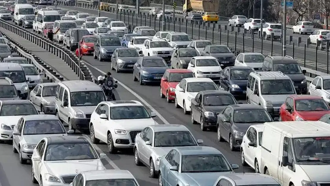 O ilde toplu taşıma ücretlerine zam yapıldı