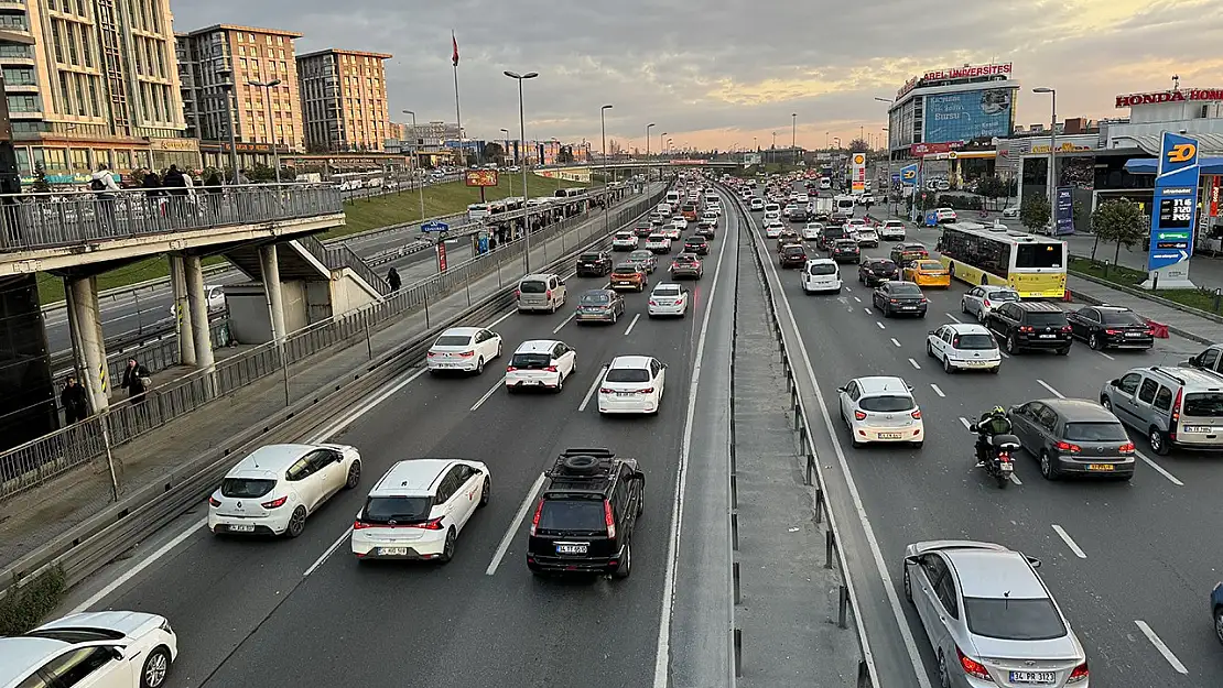 Ödeme yaparken buna dikkat etmeyen yandı: Motorlu Taşıtlar Vergisi  (MTV) ödeyecek herkesin bilmesi gerekiyor