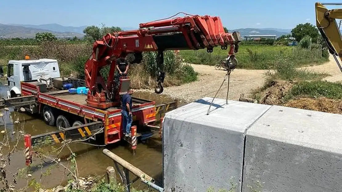 Ödemiş’e yeni bir köprü yapıldı