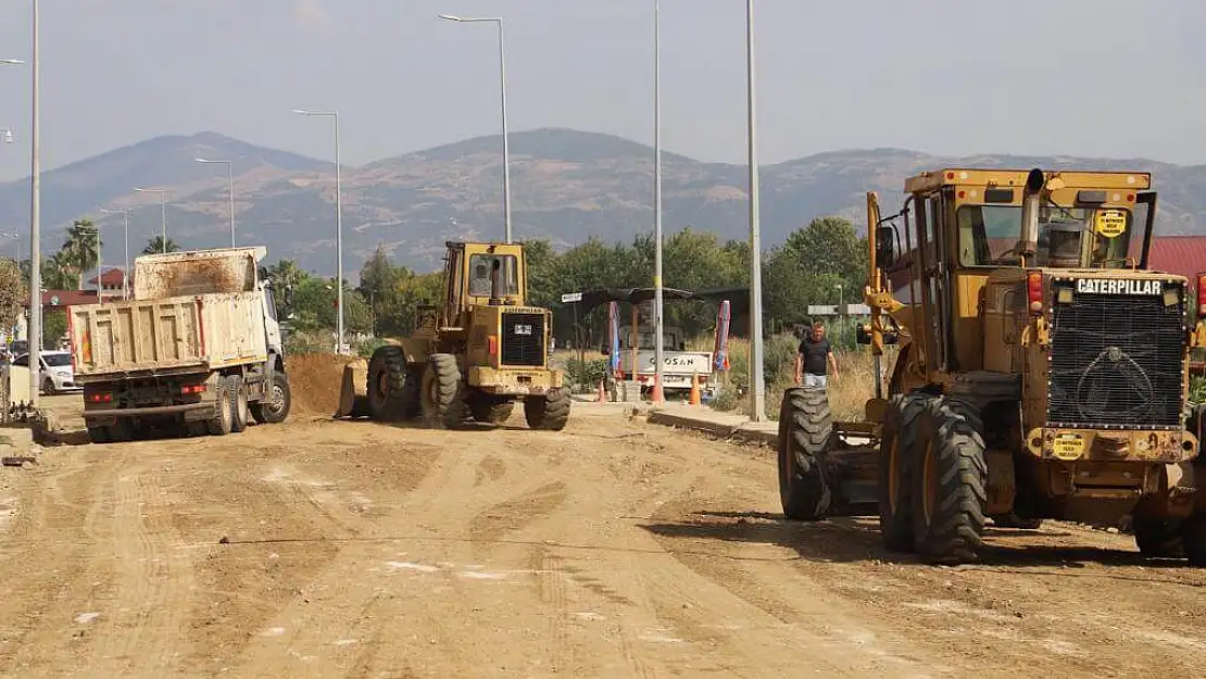 Ödemiş'in yolları kışa hazırlanıyor