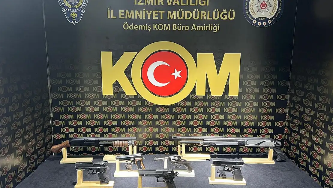 Ödemiş’te polis operasyonunda silah ve mühimmat ele geçirildi