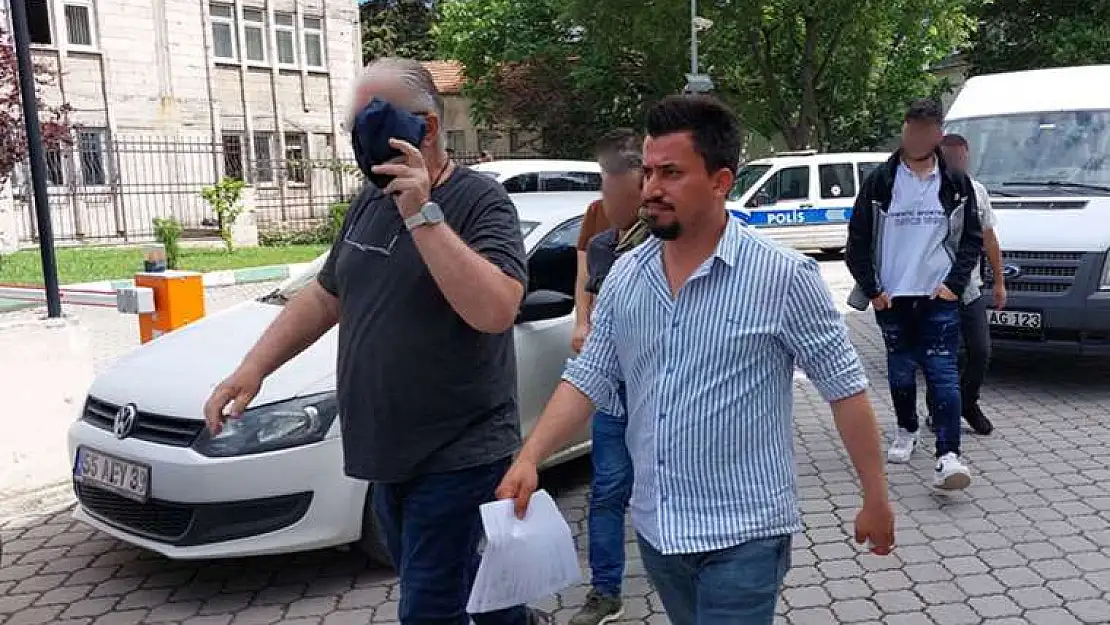 Öğretim görevlisine çocuk istismarı görüntüsü bulundurmaktan gözaltı