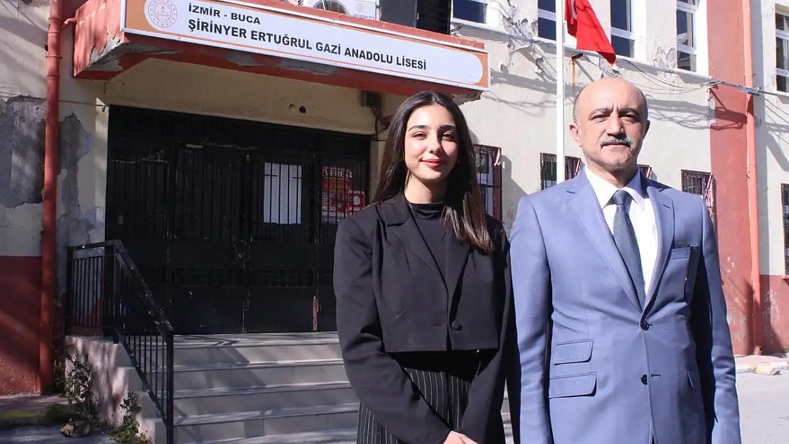 Öğretmen ve öğrencisi İzmir’den vekil adayı