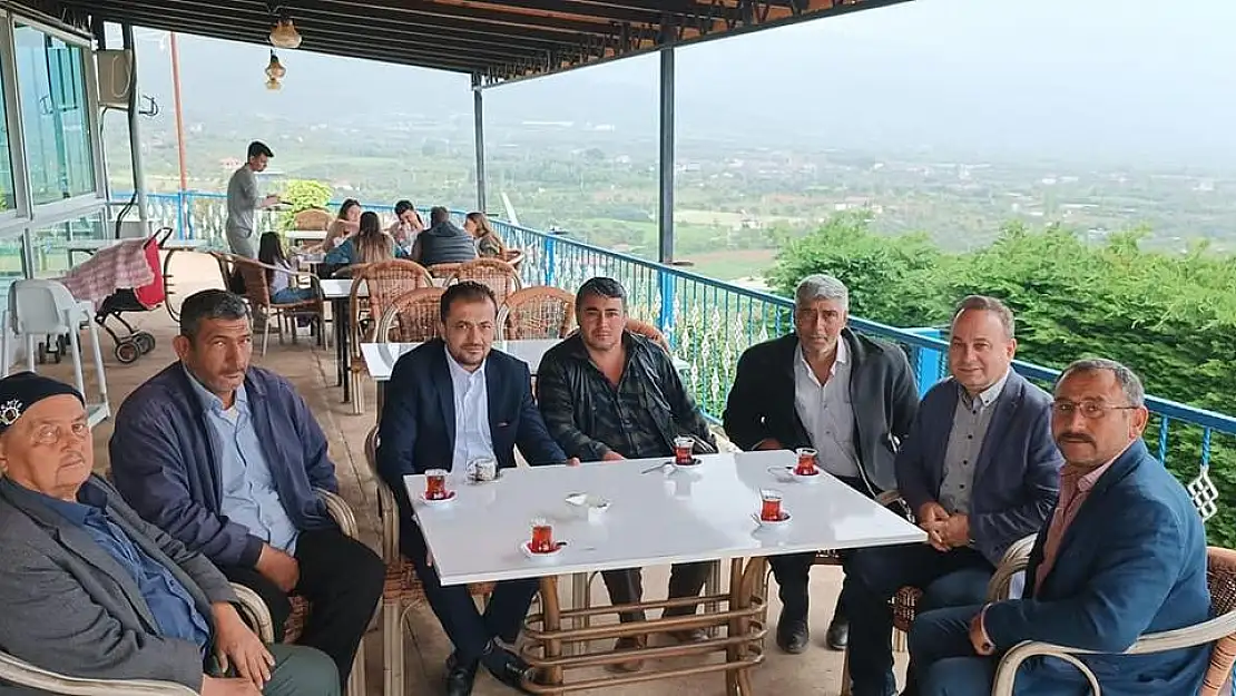 Ömer Cihat Akay ve Mahmut Badem'den Kiraz ziyareti