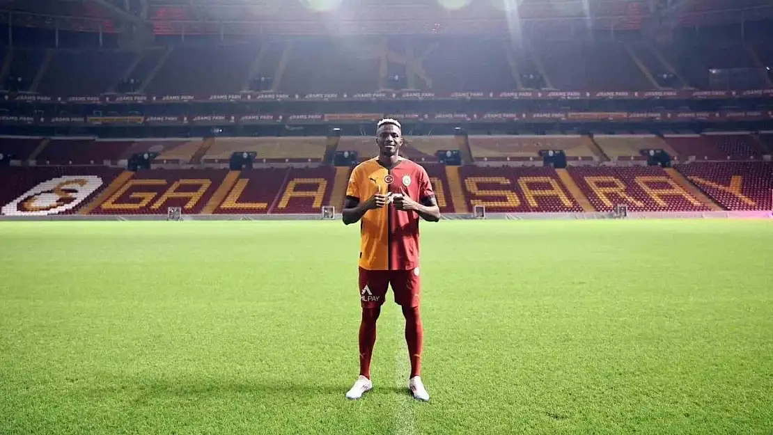 Osimhen Galatasaray taraftarını heyecanlandırdı