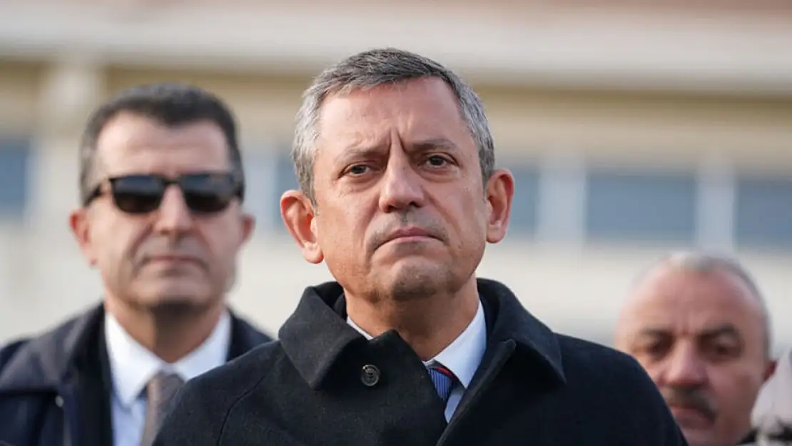 Özgür Özel'den İmamoğlu ziyareti sonrası Silivri çıkışı: 'Hani iddianame?'