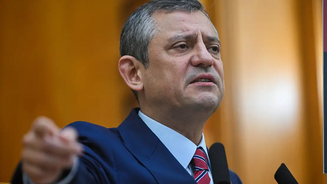 Özgür Özel'den yumruklu saldırıya ilk yorum!