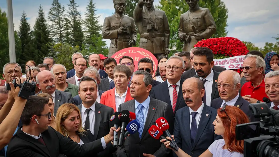 Özgür Özel Kubilay ve arkadaşları için İzmir'e geliyor