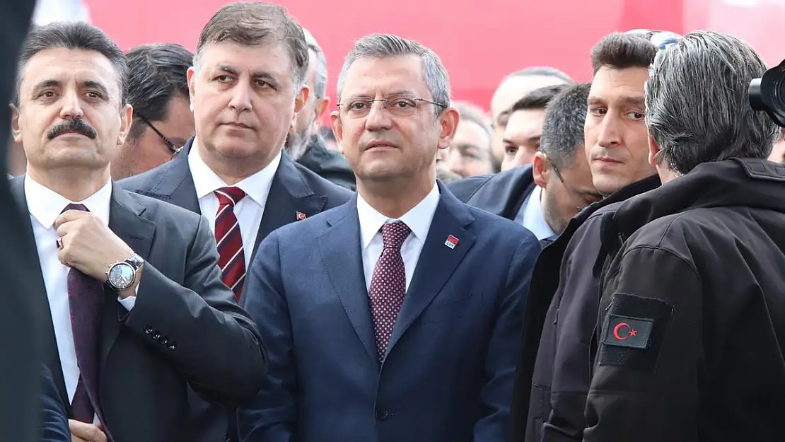 Özgür Özel’den DEM Parti çıkışı!