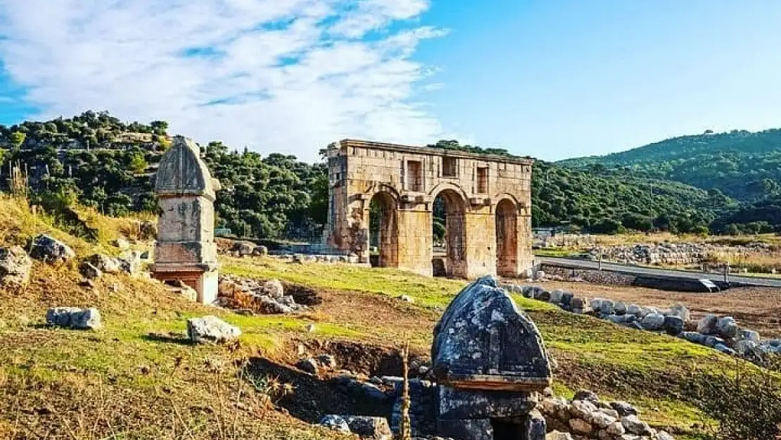 Patara Antik Kenti'nin imara açılmasına tepki