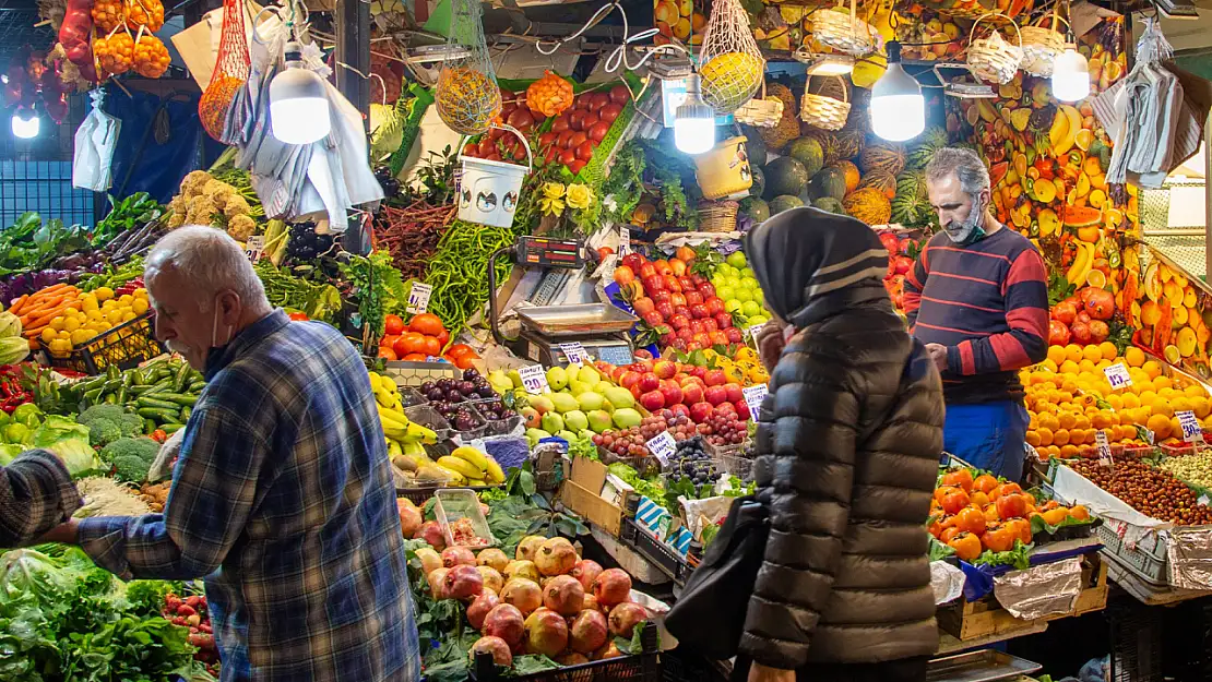 Pazarın ateşi yüksek