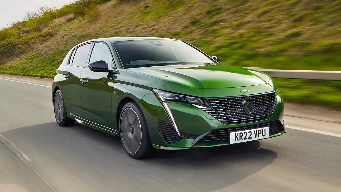 Peugeot'tan Haziran fırsatları! Peugeot SUV 2008, 3008, E-208, E-308... Faizsiz kredi imkanı ve 400 bin TL'ye kadar destek!