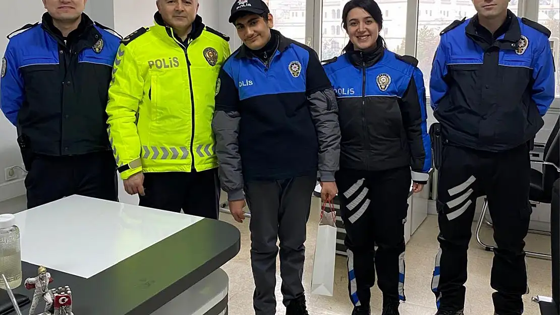 Polislik hayali gerçek oldu