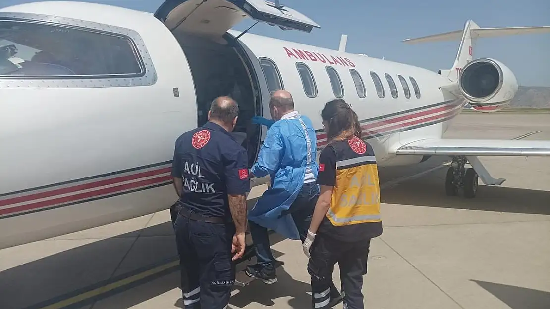 Rahatsızlanan 20 günlük bebek ambulans uçakla Ankara’ya sevk edildi