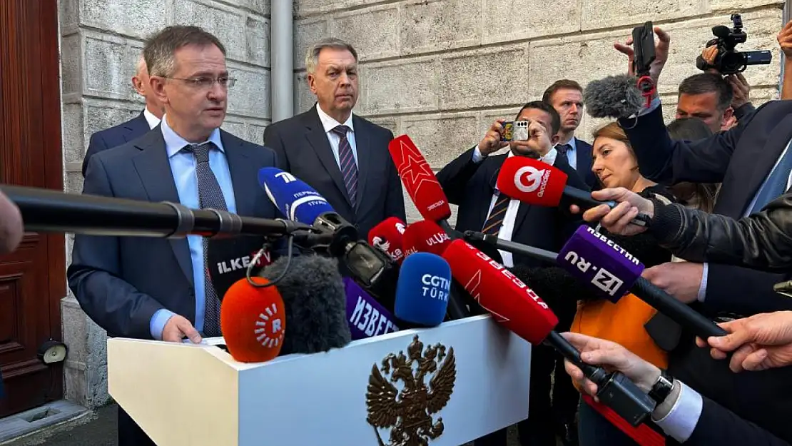 Rus heyeti İstanbul'da! Kritik müzakereye ilişkin flaş açıklama