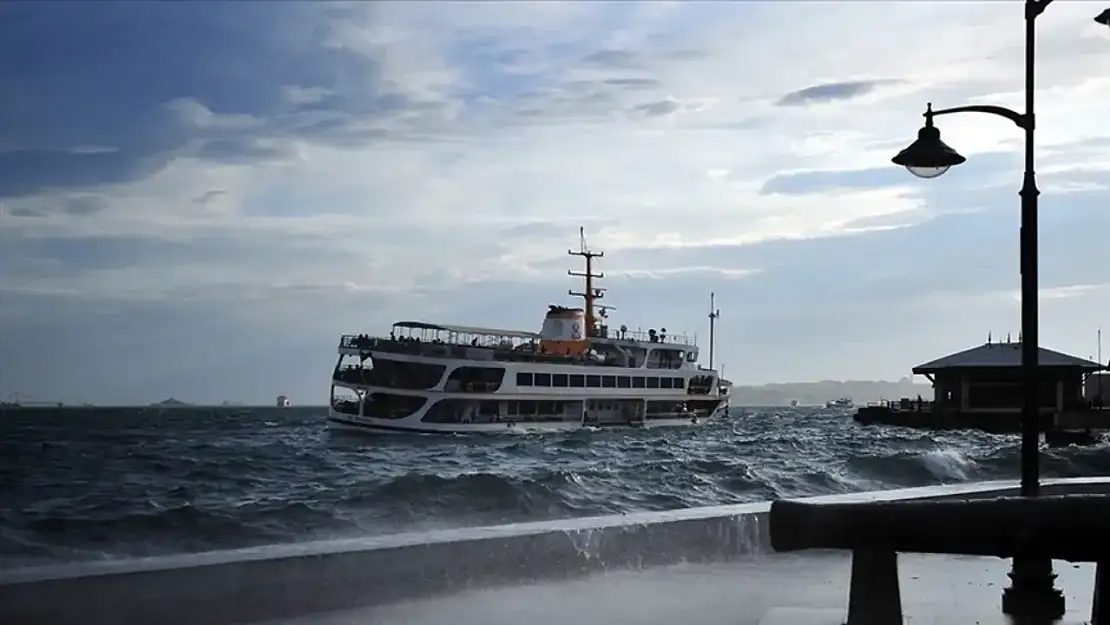 Rüyada vapur görmek: Yeni başlangıçlar ve değişimin sinyali mi?