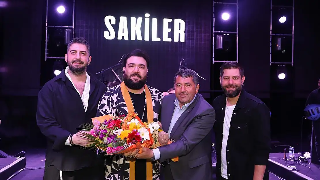 Sakiler’den Bayındır'da Muhteşem Konser