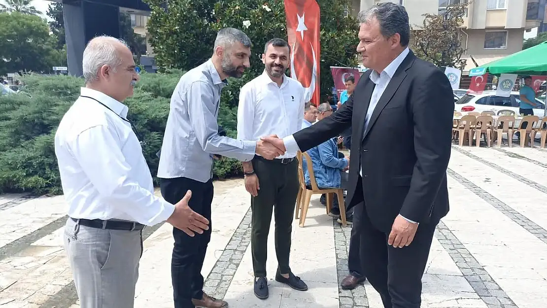 Salihli’de şehitler yıl dönümünde rahmetle anıldılar