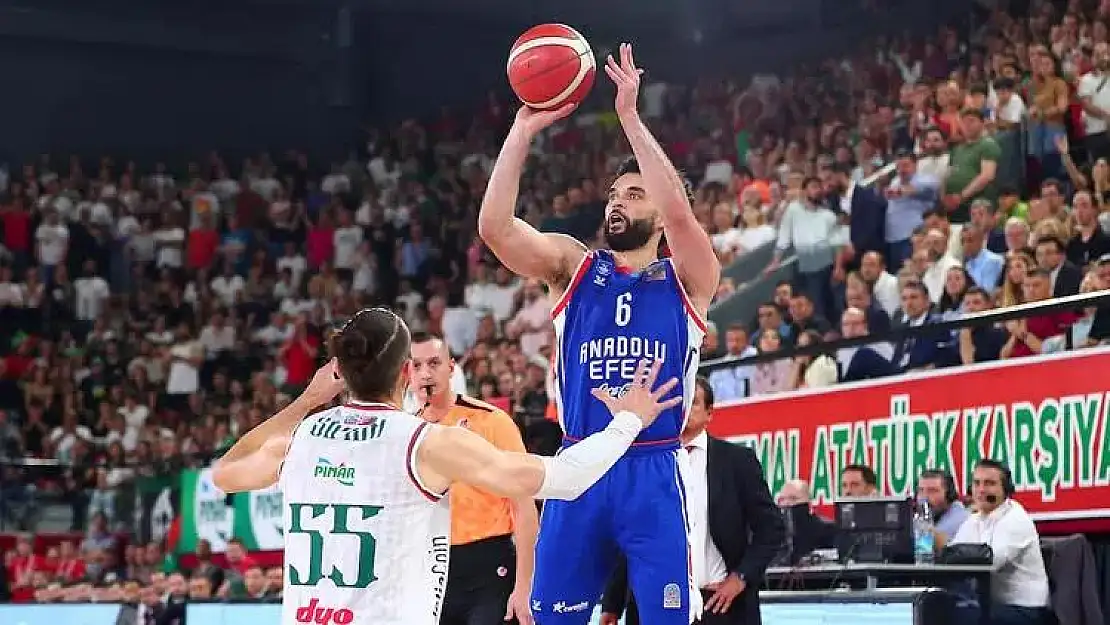 Şampiyon Anadolu Efes!