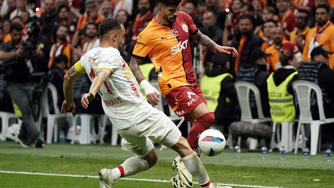 Şampiyon Galatasaray: Trendyol Süper Lig: Galatasaray: 3 - Kayserispor