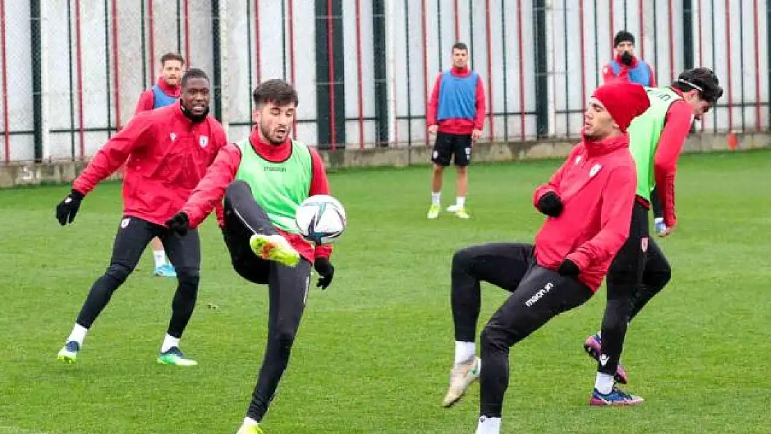 Samsunspor ve Menemenspor tarihinde 5. karşılaşma 