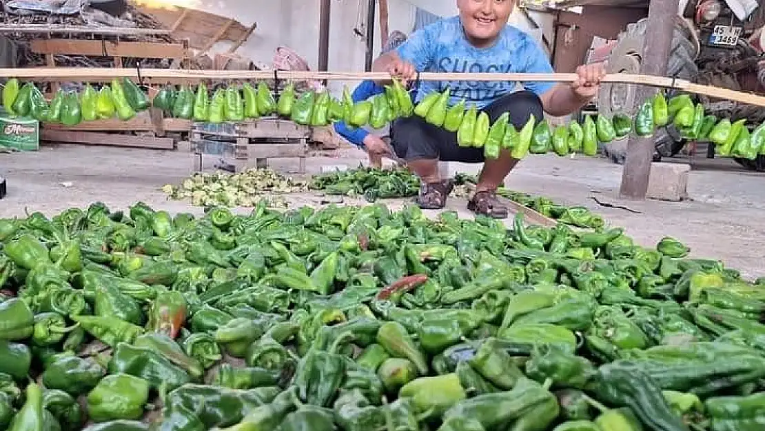 Sarıgöl’de kışlık yiyecek hazırlığına başlandı  