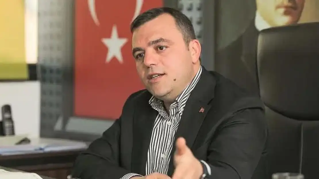 Seferihisar demokrasiyle gelişiyor