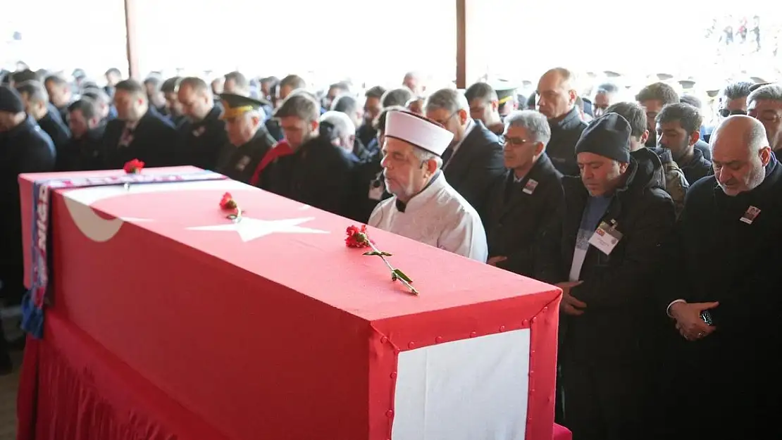 Şehit Piyade Sözleşmeli Er Kemal Batur Niğde’de son yolculuğuna uğurlandı