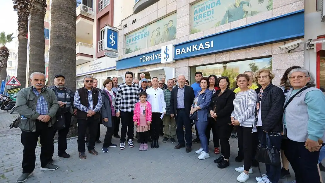 Selçuk’tan Kemal Kılıçdaroğlu’na Destek: CHP İlçe Başkanı ve Parti Üyeleri Bağışta Bulundu