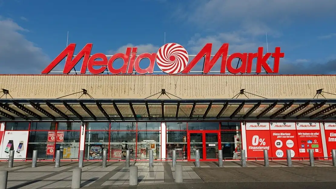 Sevgilini mutlu etme garantili teknolojiler kampanyası MediaMarkt'dan!