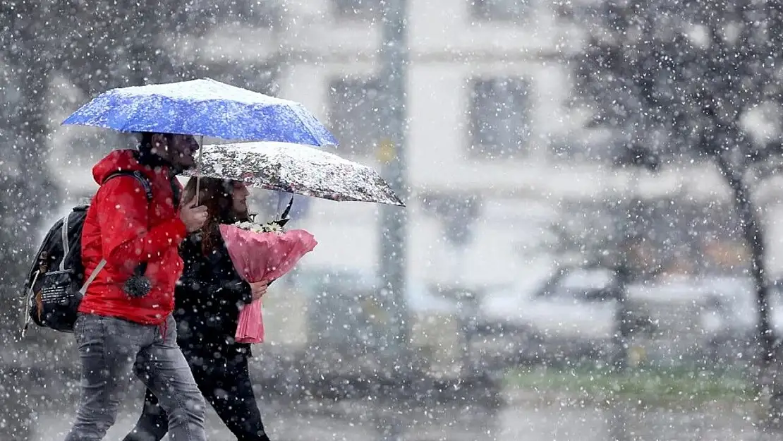 Soğuk hava dalgası Türkiye'yi vuracak: Bu bölgelere dikkat!