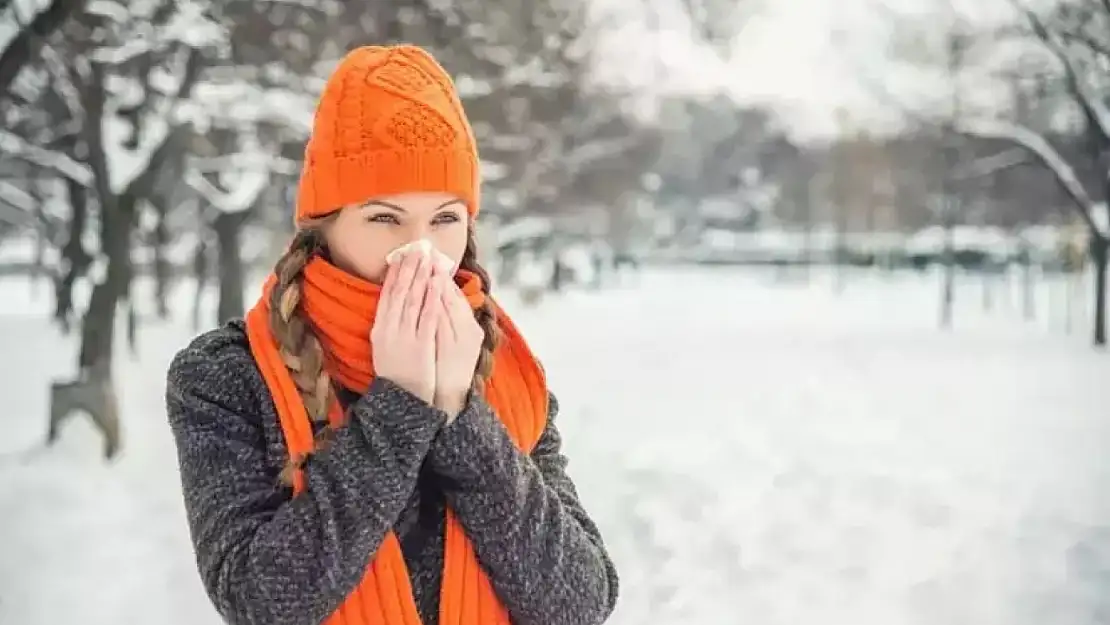 Soğuk havaları hastalıksız atlatmak için 12 etkili öneri!